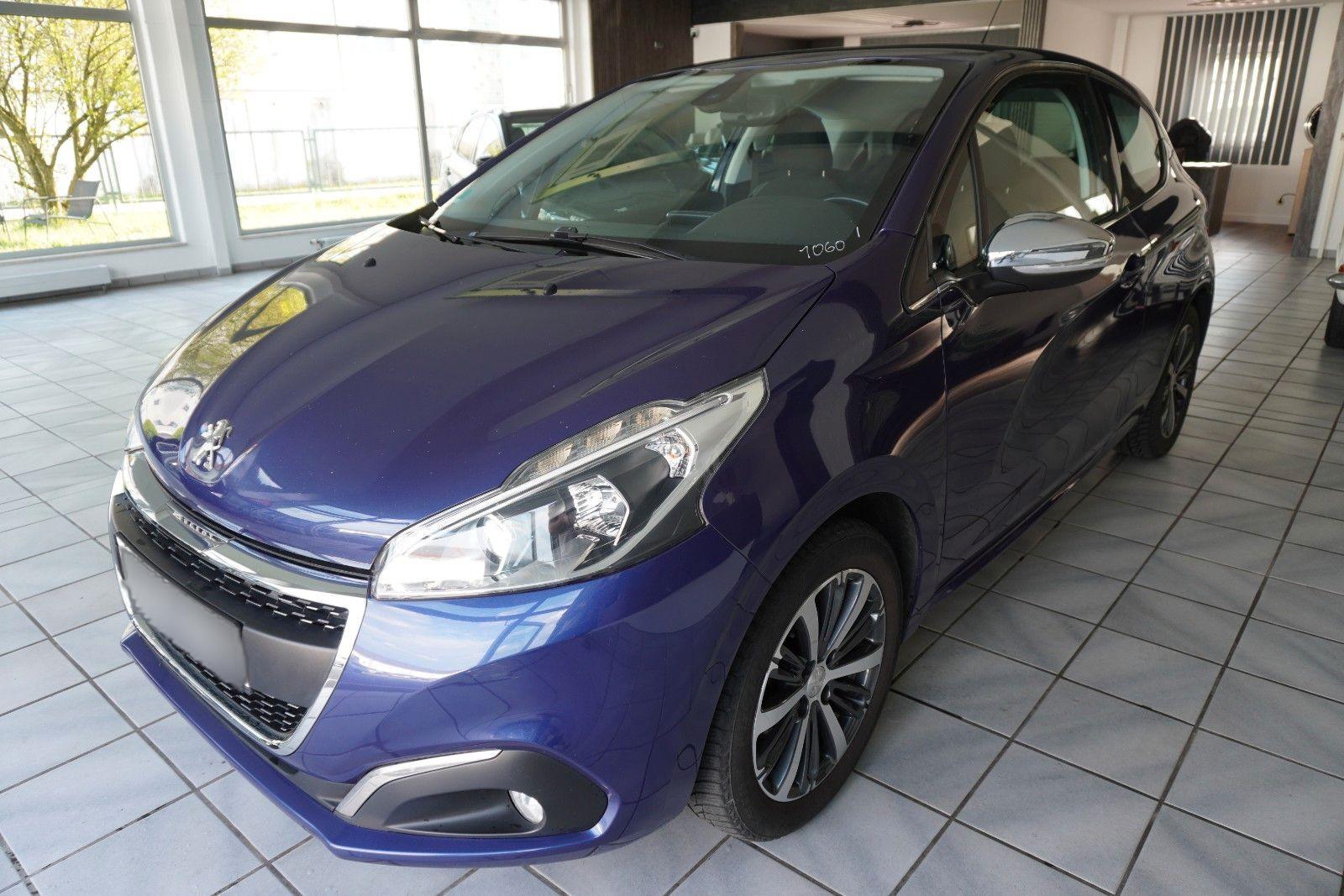 Peugeot 208 Allure*Navi*Sitzheizung*Temp*PDC*CarPlay*